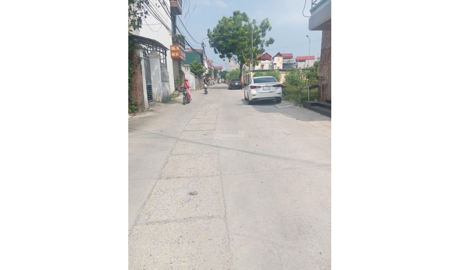 Bán đất Mê Linh, sát KCN Quang Minh, 116m2 full thổ cư. Dưới 3.3 tỷ